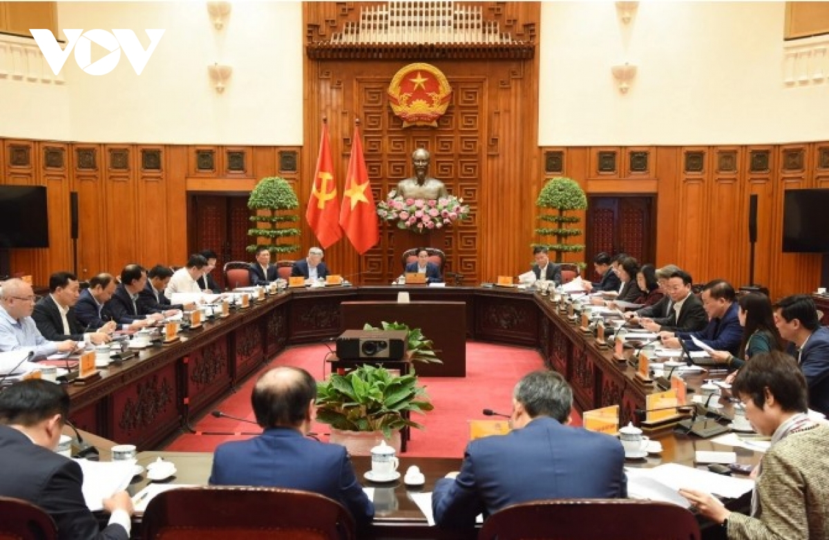 PM Chinh urges preparation of goods list for 0% tariff negotiation